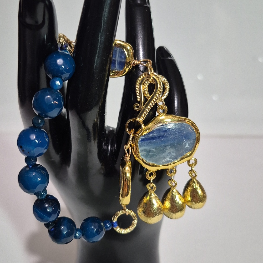 Blue Agate/Blue Kyanite gold plated Bracelet - Picture 8 of 8